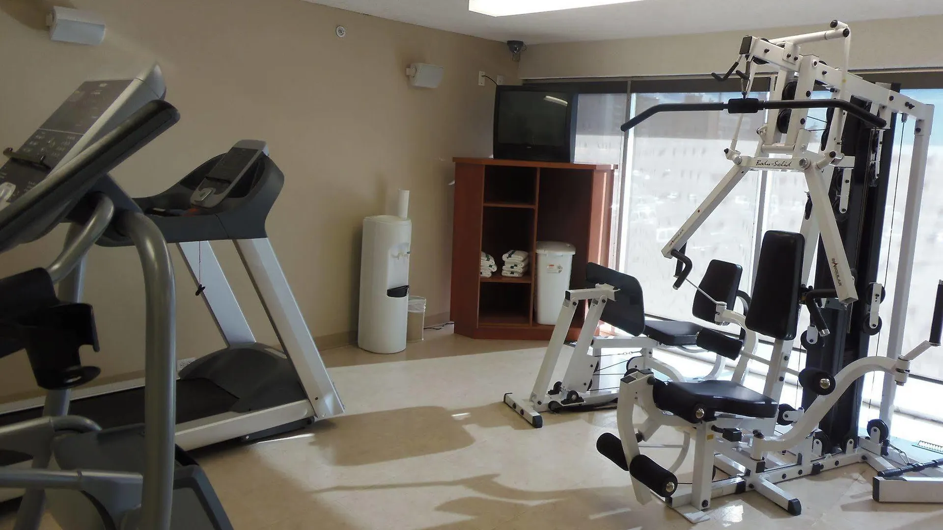 Rosslyn Inn & Suites Edmonton Hotel